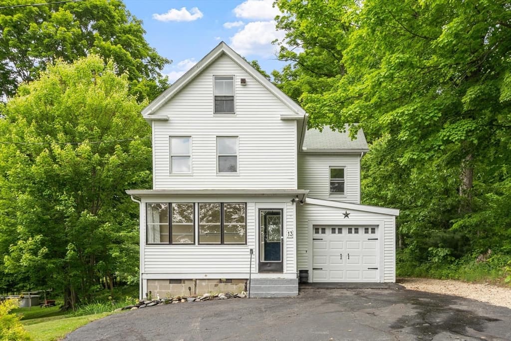 13 Windmill Hill Rd, Groton MA 01450