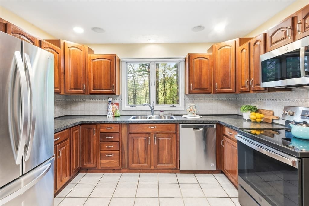 7 Sharon Ave, Norfolk MA 02056 photo 16
