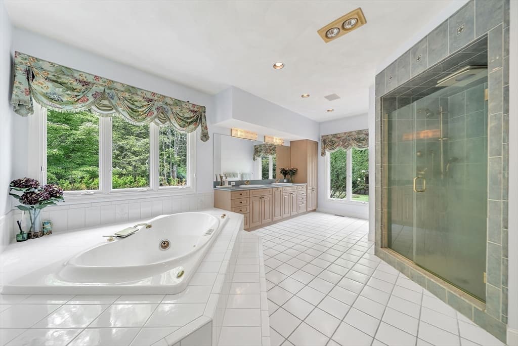 784 Strawberry Hill Rd, Concord MA 01742 photo 17