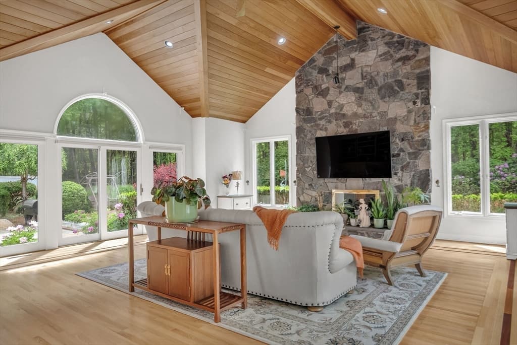 784 Strawberry Hill Rd, Concord MA 01742 photo 24