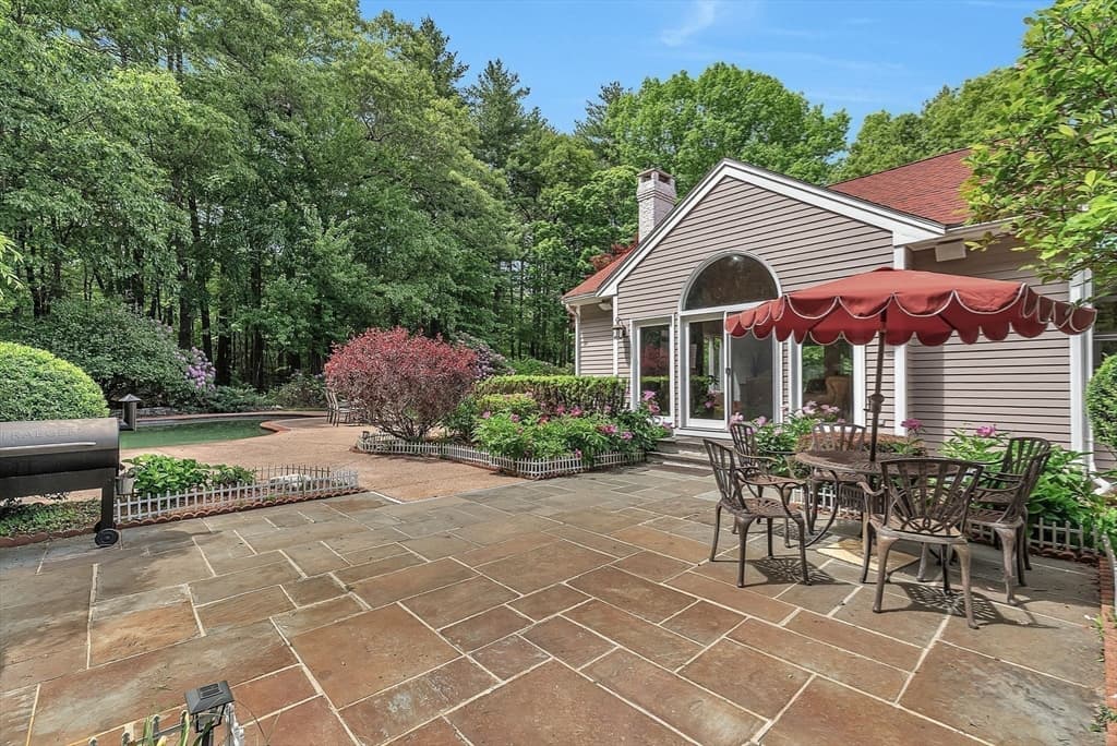 784 Strawberry Hill Rd, Concord MA 01742 photo 39