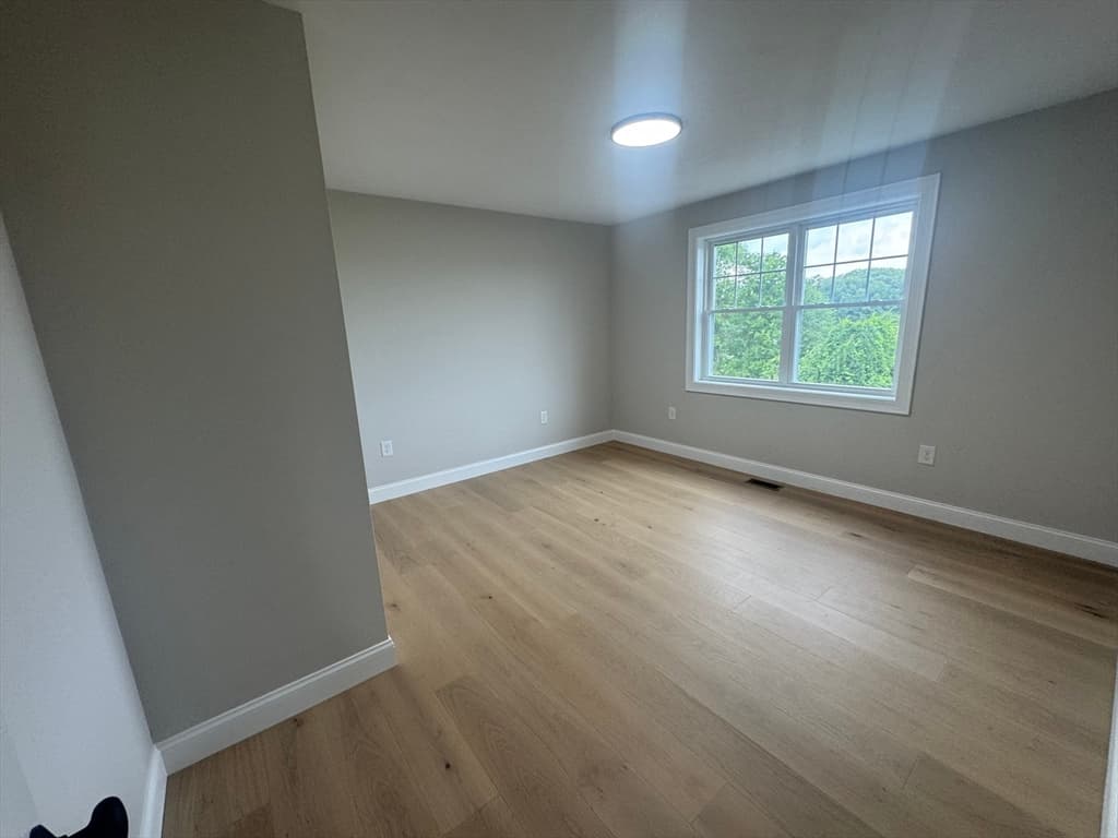 129 Old Westford Rd, Chelmsford MA 01824 photo 14