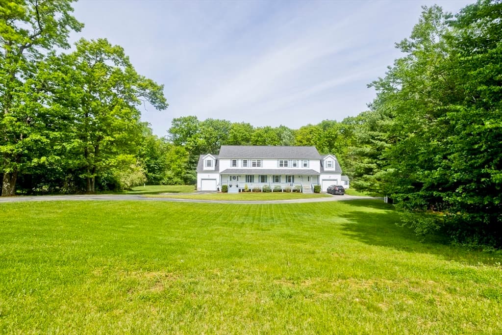 28 Sullivan Blvd # A, Oxford MA 01540 photo 3