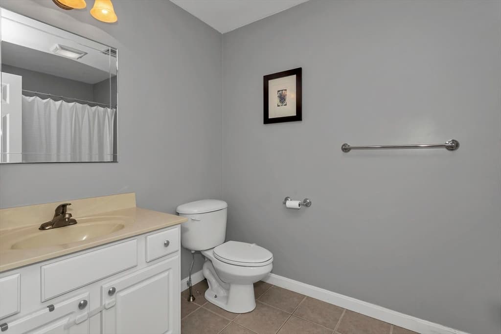28 Sullivan Blvd # A, Oxford MA 01540 photo 25