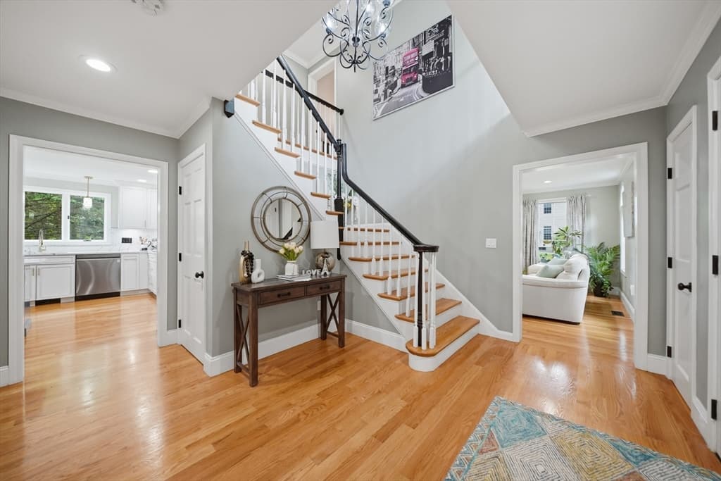 Single Family Residence at 18 Stone Post Rd, Salem NH 03079, Salem, photo 6 of 42