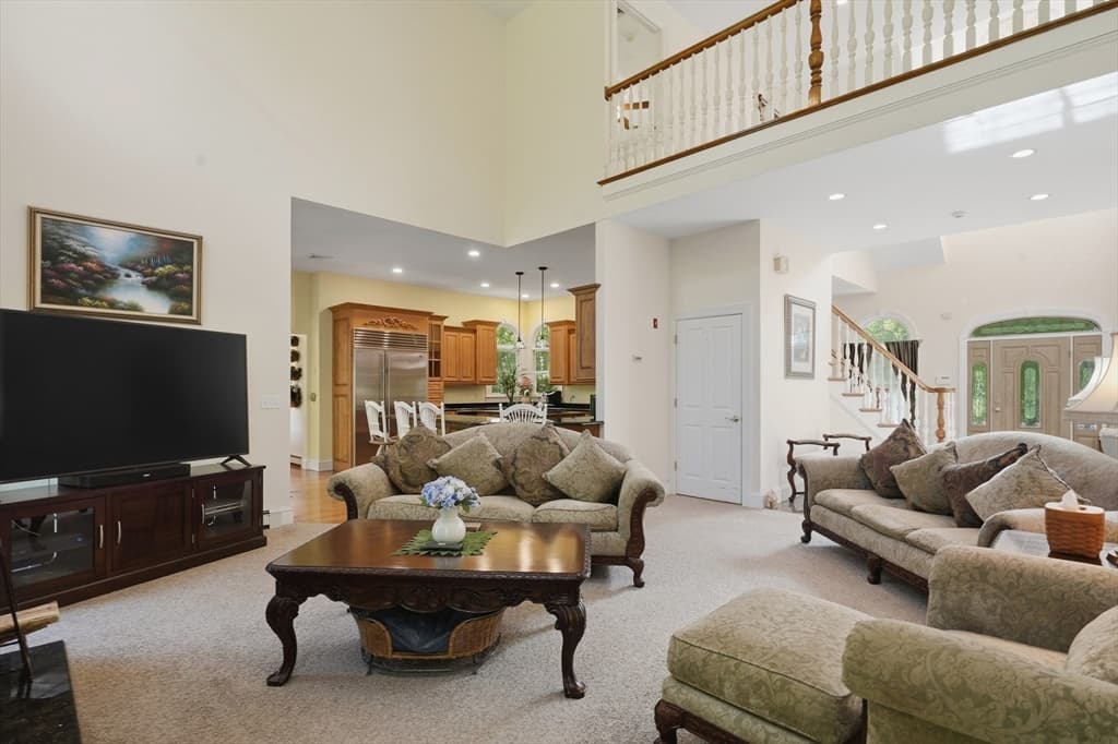 332 Division Road, Dartmouth MA 02748 photo 5