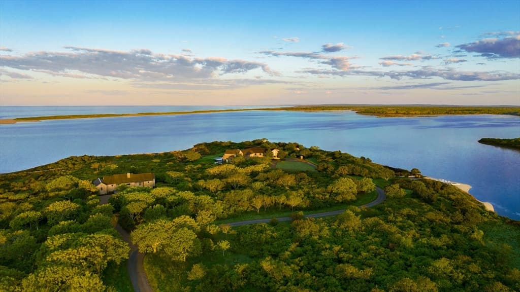 Single Family Residence at 15 Forever Wild Way, Edgartown MA 02539, Edgartown, photo 3 of 29