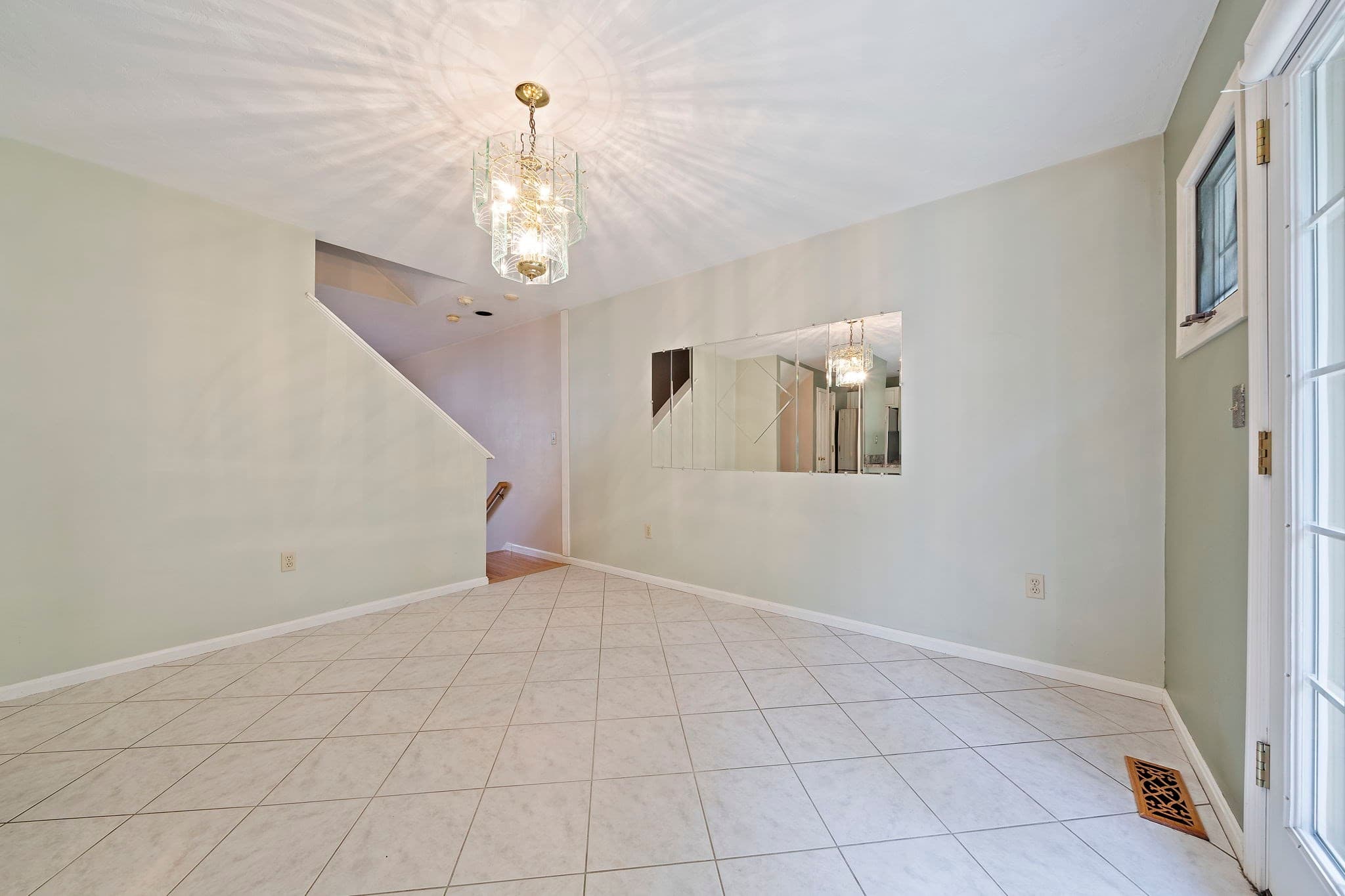 Condominium at 501 Auburn St # 402, Whitman MA 02382, Whitman, photo 7 of 41