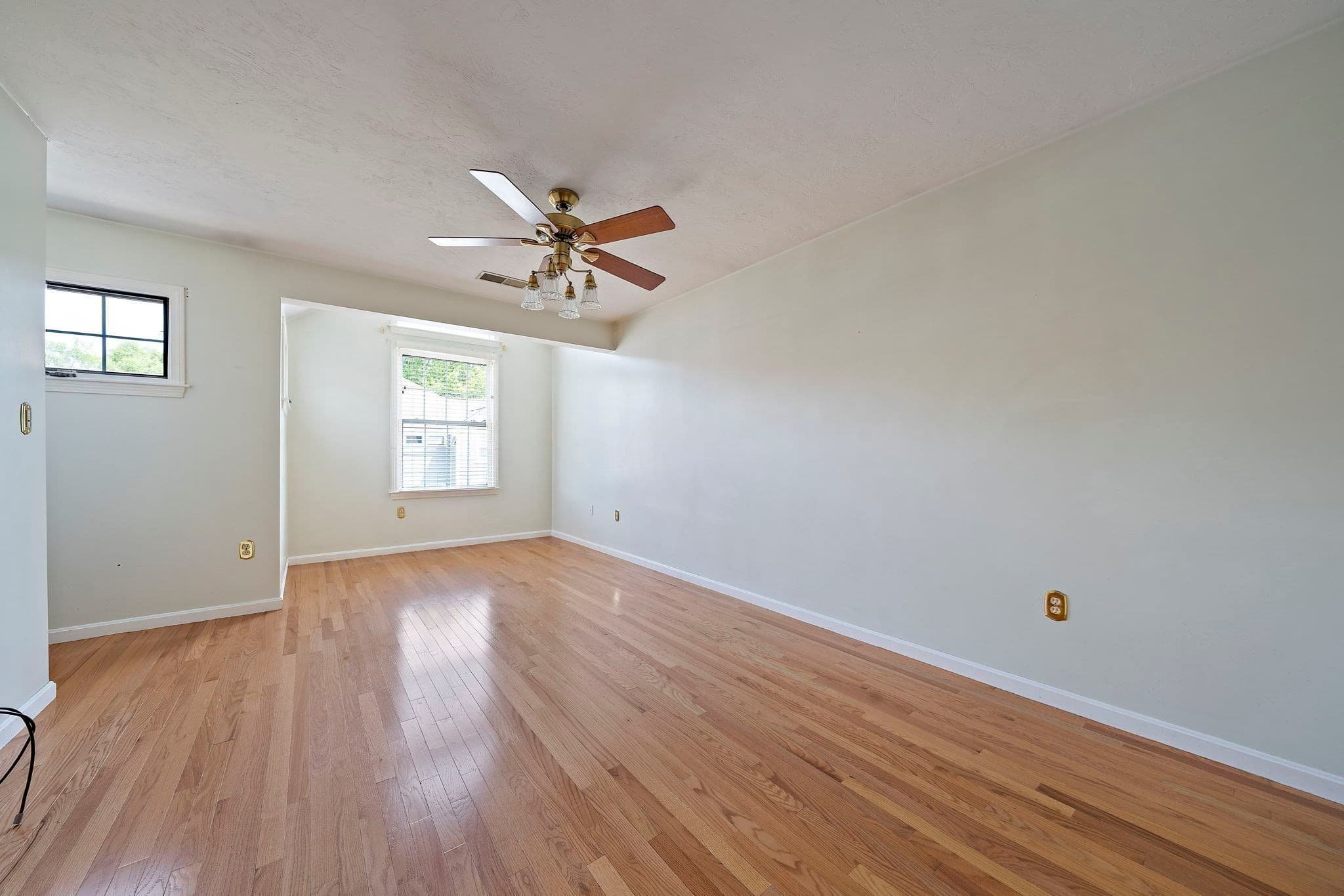Condominium at 501 Auburn St # 402, Whitman MA 02382, Whitman, photo 31 of 41
