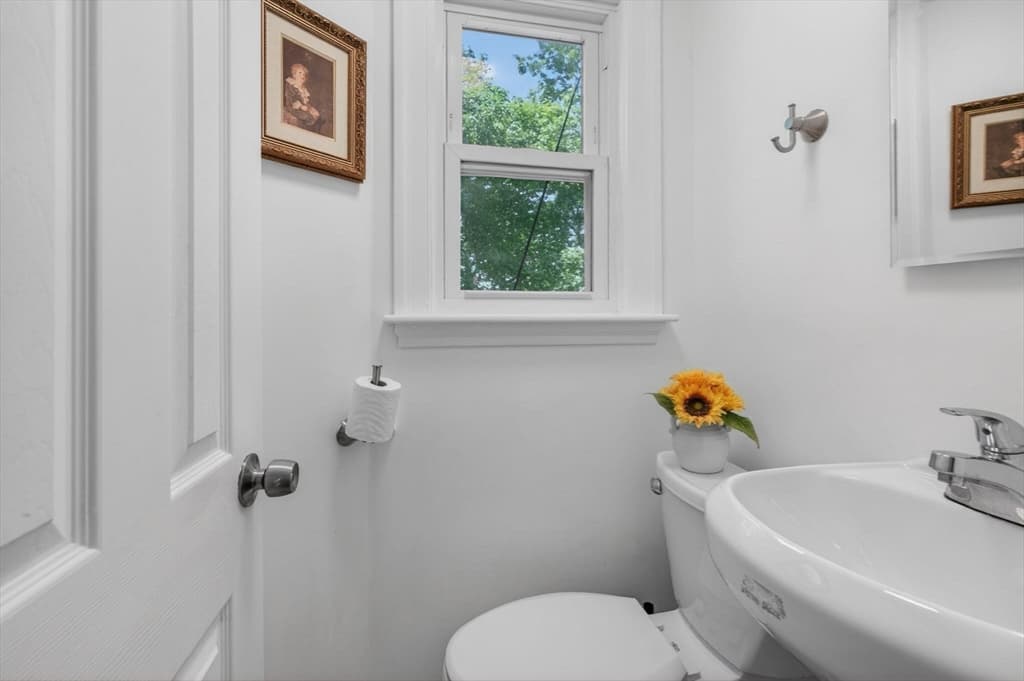 Single Family Residence at 64 Redlands Rd, Boston MA 02132, Boston, photo 13 of 34