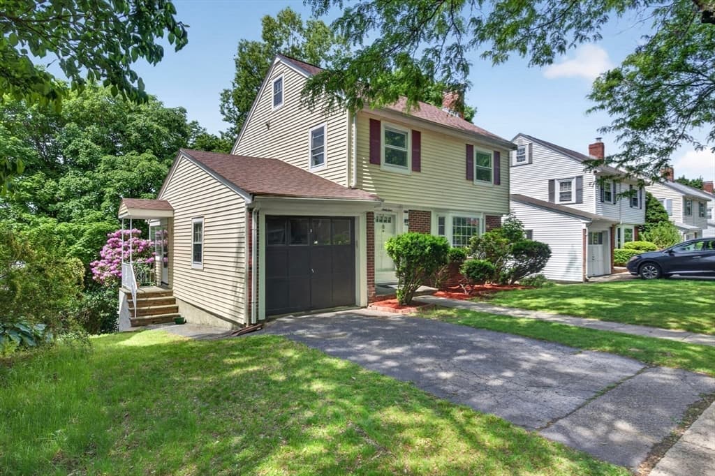 Single Family Residence at 64 Redlands Rd, Boston MA 02132, Boston, photo 28 of 34