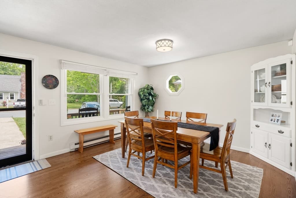 9 Debbies Ln, Barnstable MA 02648 photo 4