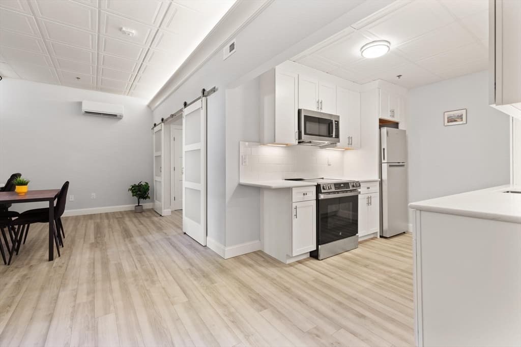 Condominium at 131 Park Drive # G3, Boston MA 02215, photo 7 of 14