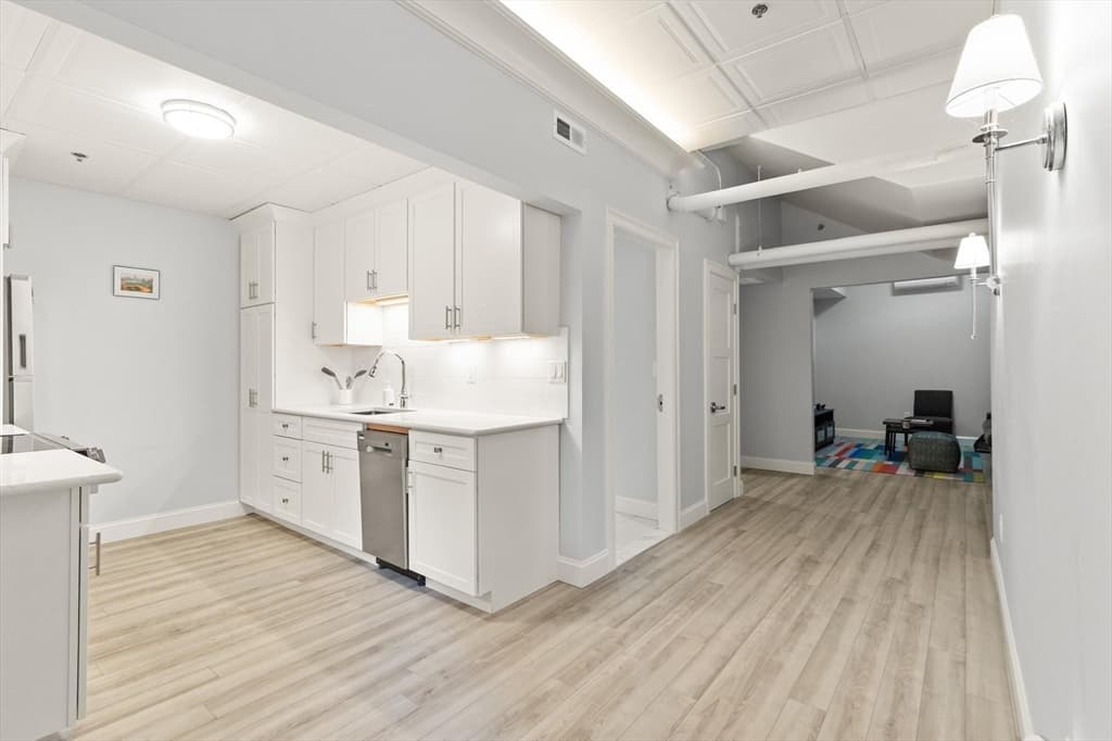 Condominium at 131 Park Drive # G3, Boston MA 02215, photo 10 of 14