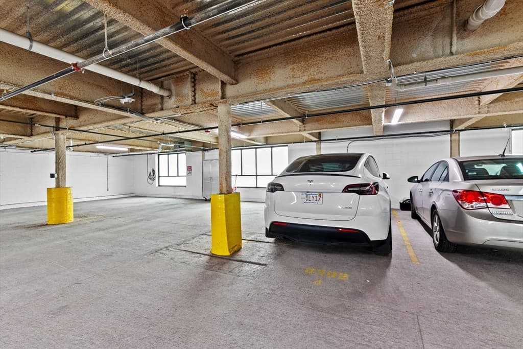 Condominium at 85 Willow Ct # 302, Boston MA 02125, Boston, photo 29 of 31