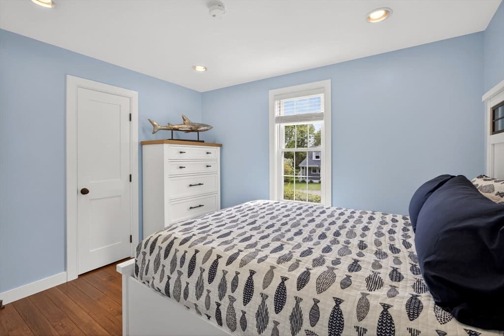 Single Family Residence at 27 Bellavista Dr, Bourne MA 02559, photo 19 of 40