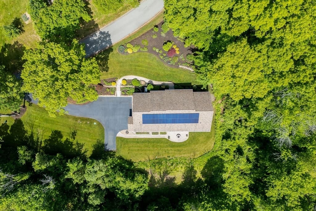 Single Family Residence at 3 Archelaus Hill Rd, West Newbury MA 01985, West Newbury, photo 38 of 40