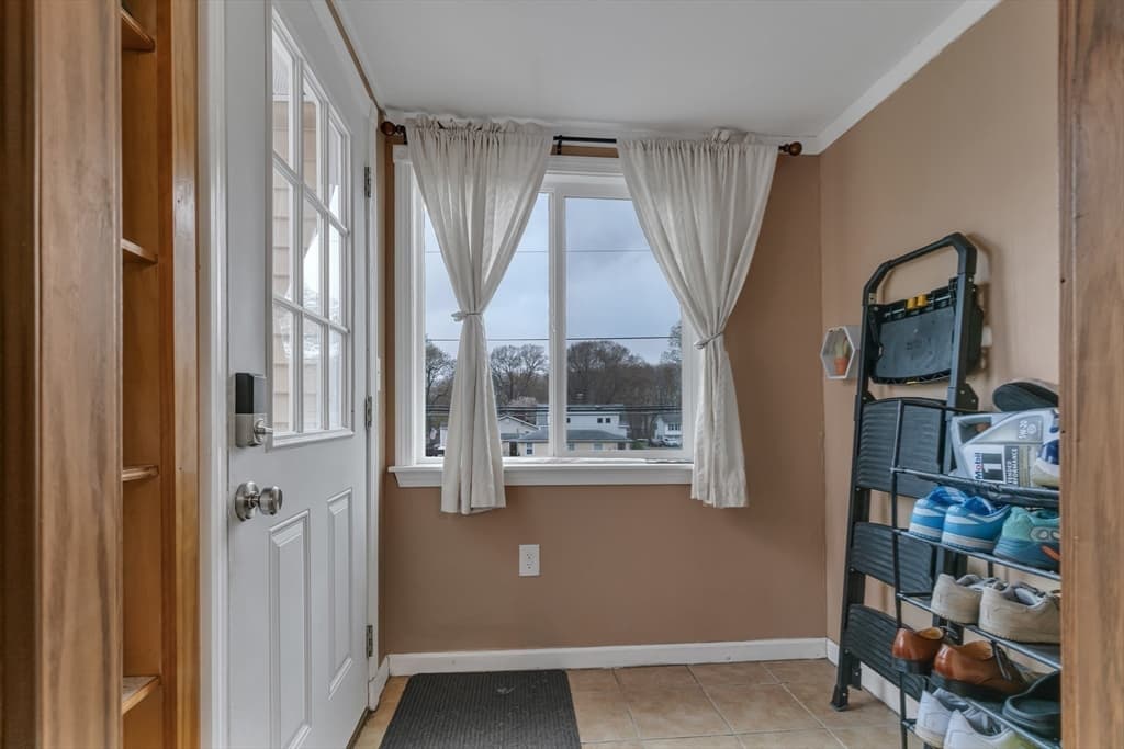204 Talcott St, Woonsocket RI 02895 photo 26