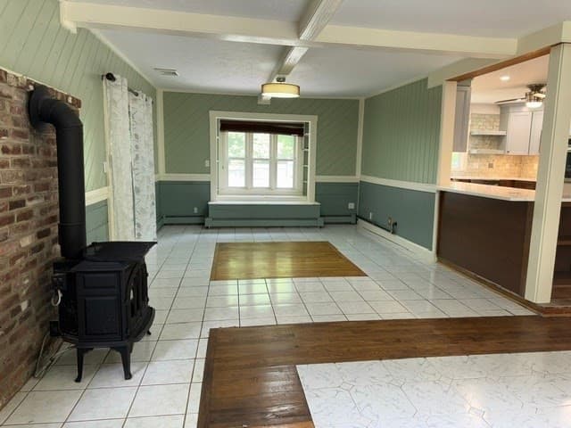 Single Family Residence at 29 Shady Ave, Westminster MA 01473, photo 7 of 42