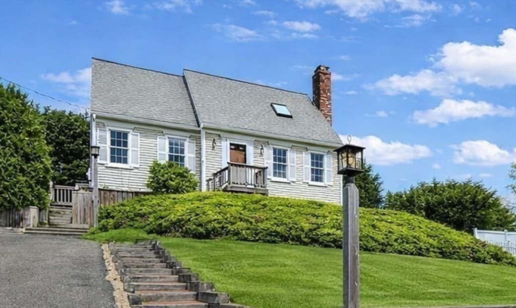 6 Carefree Way, Harwich MA 02645