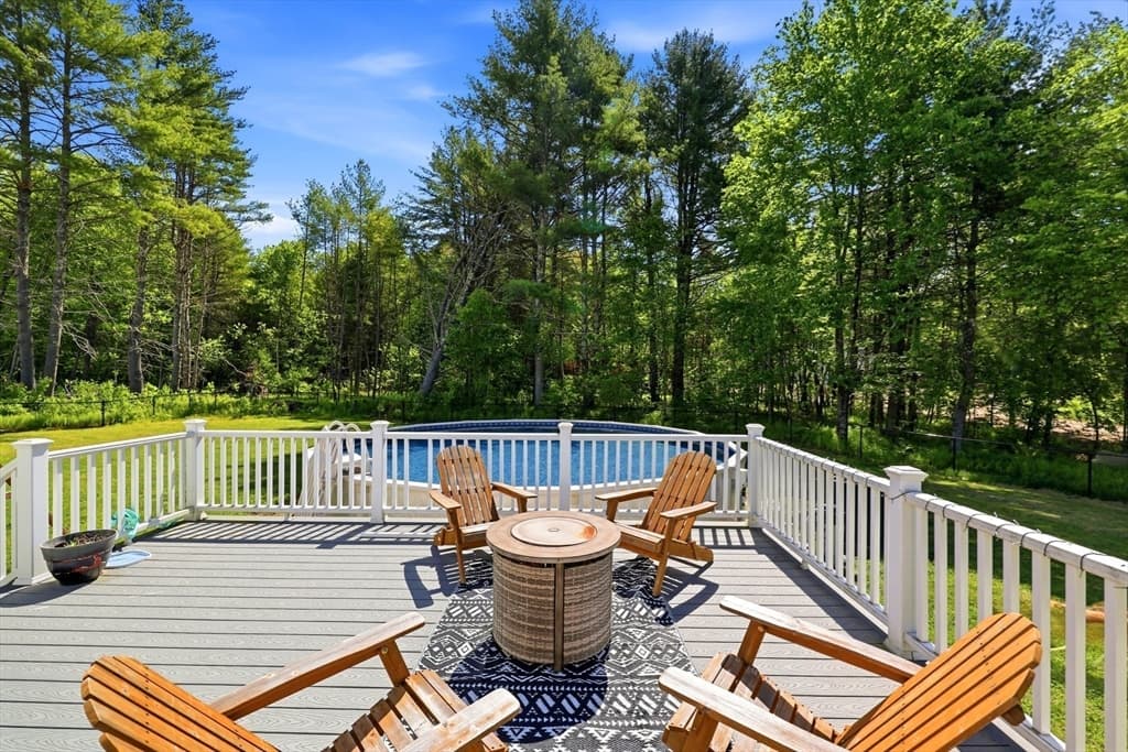 18 Woodland Ln, Belchertown MA 01007 photo 22