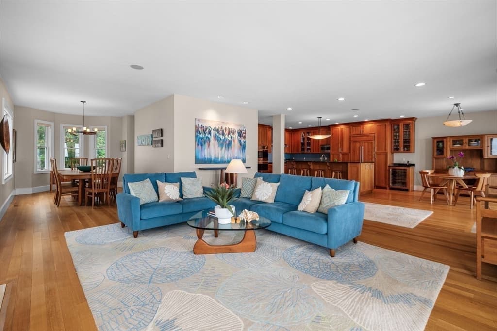Condominium at 30 Preston Ct # 30, Swampscott MA 01907, Swampscott, photo 13 of 37