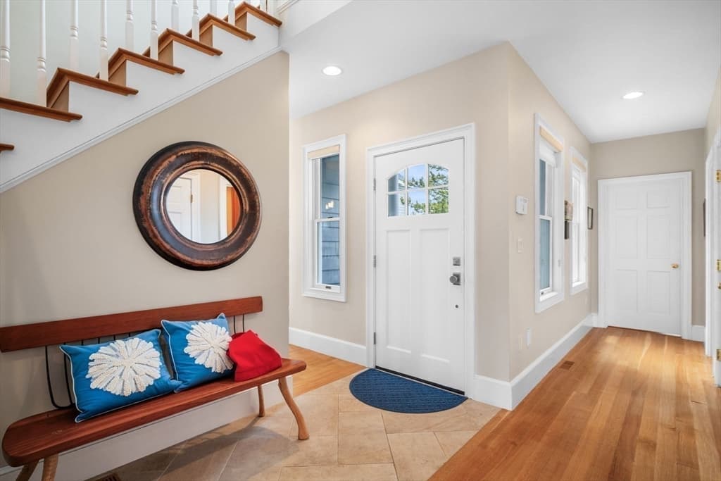 Condominium at 30 Preston Ct # 30, Swampscott MA 01907, Swampscott, photo 28 of 37