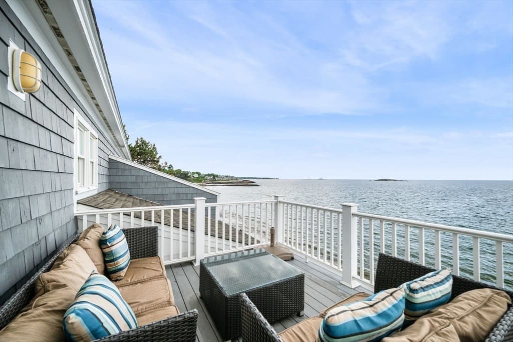 Condominium at 30 Preston Ct # 30, Swampscott MA 01907, Swampscott, photo 24 of 37
