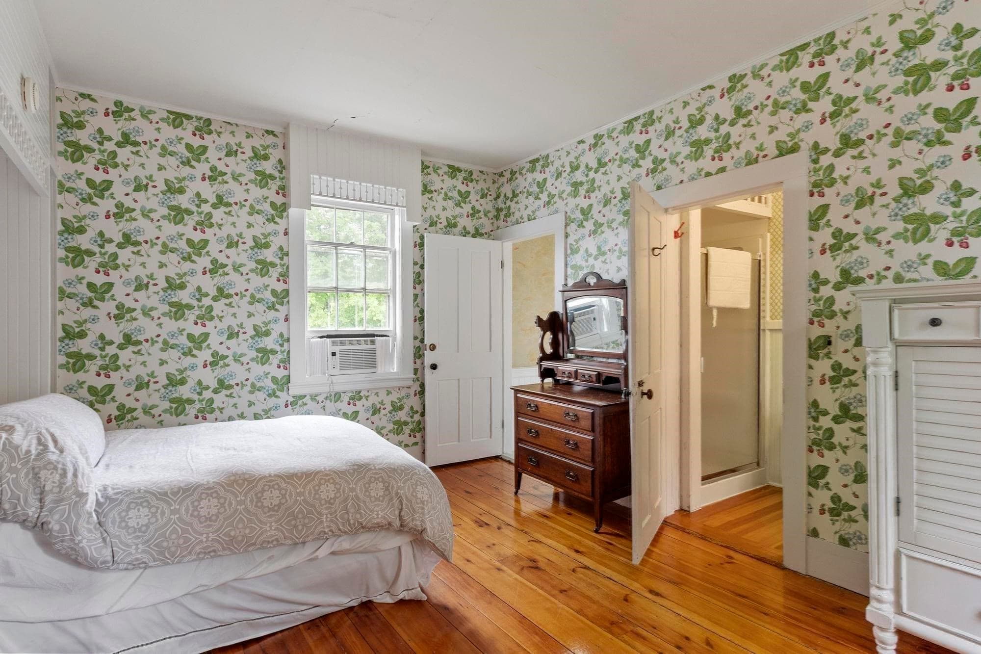 Single Family Residence at 19 N Main St, Petersham MA 01366, Petersham, photo 28 of 38