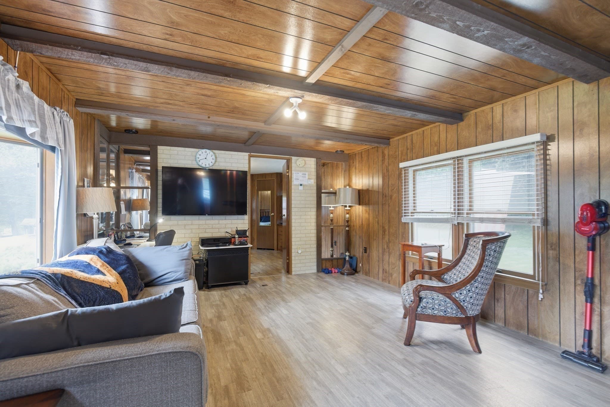Mobile Home at 8 Donahue Ln, Grafton MA 01536, Grafton, photo 10 of 36