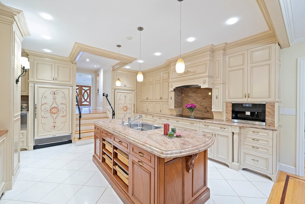 73 Countryside Road, Newton MA 02459 photo 10