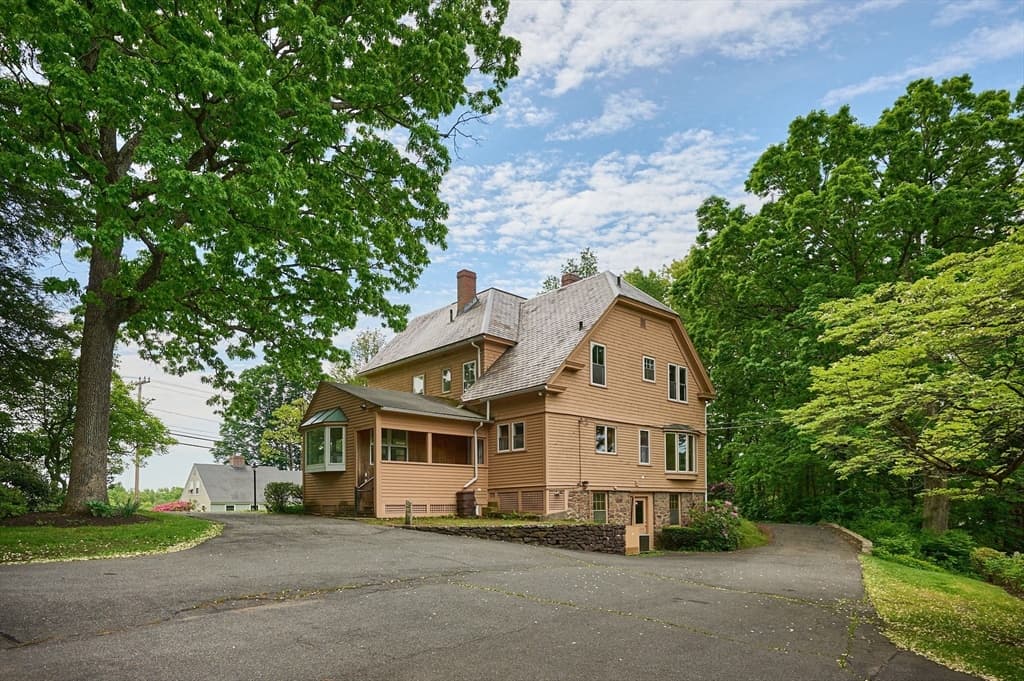 Single Family Residence at 198 Leyden Rd, Greenfield MA 01301, Greenfield, photo 2 of 39