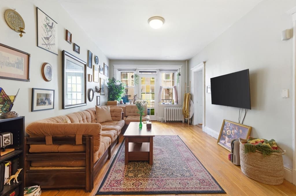 Condominium at 10 Melvin Ave # 7, Boston MA 02135, photo 3 of 10