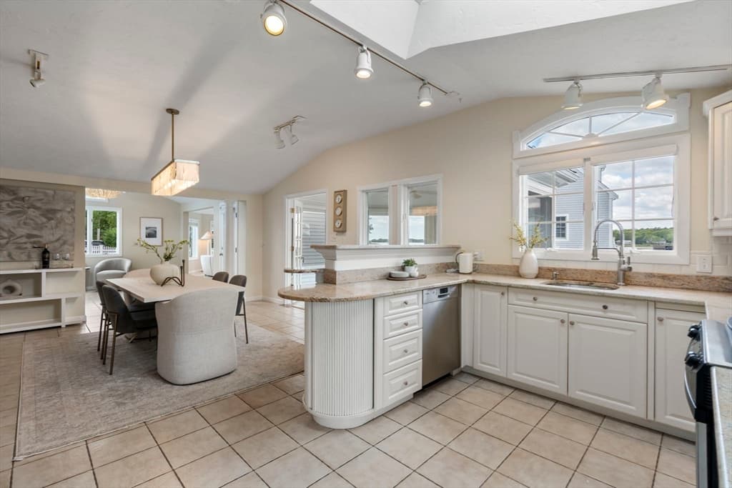 446 Barlows Landing Rd, Bourne MA 02559 photo 13
