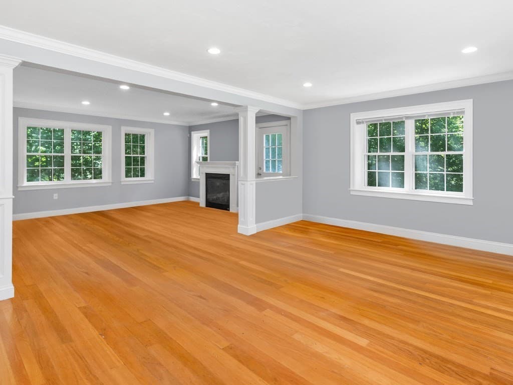 32 Lauricella Lane, Waltham MA 02452 photo 9