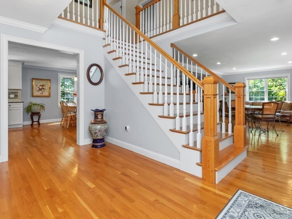 32 Lauricella Lane, Waltham MA 02452 photo 21