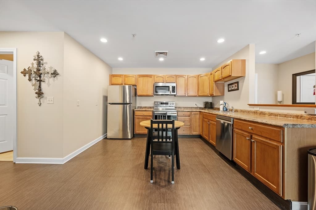 48 Phillips Rd # 12, Holden MA 01520 photo 7