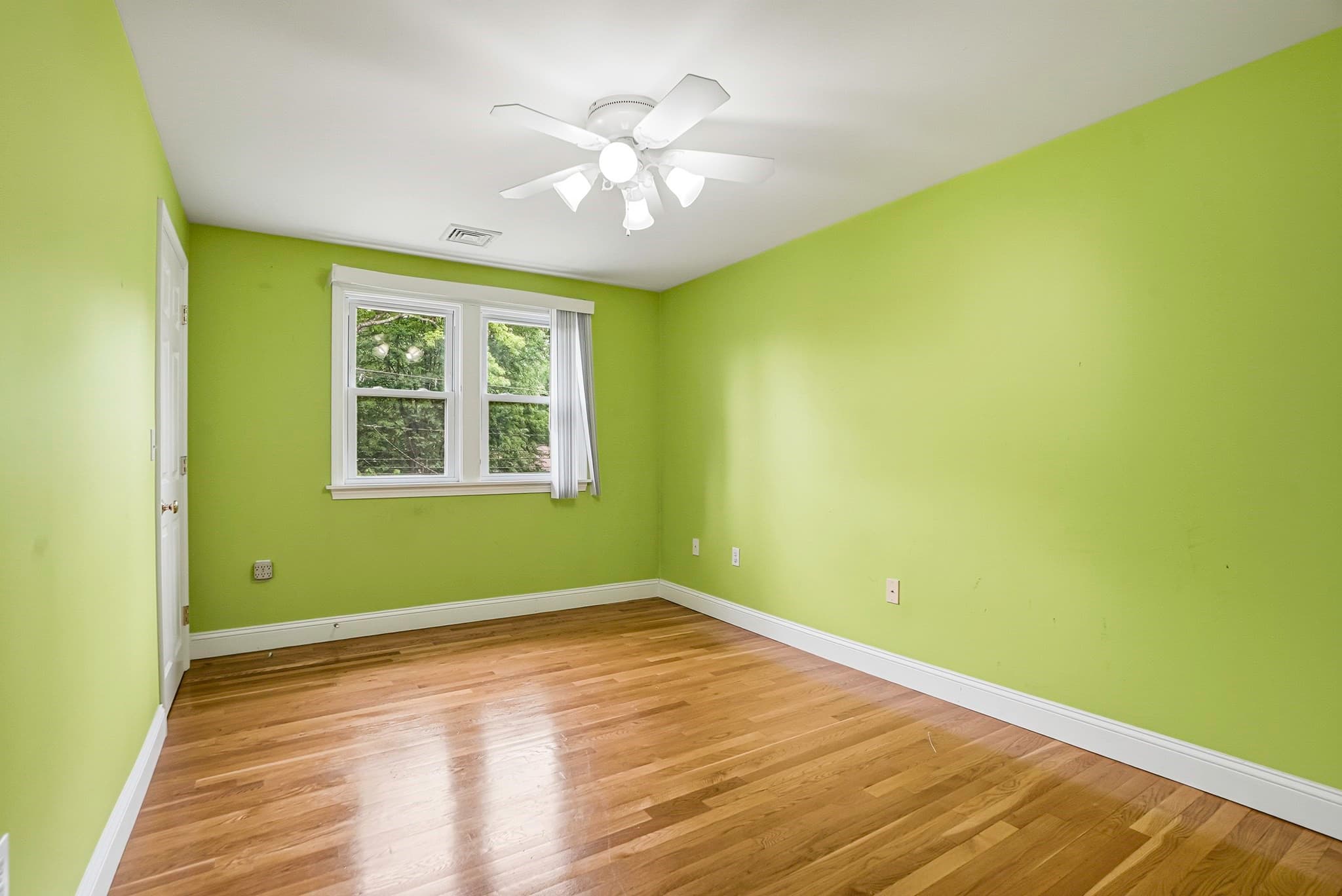 Single Family Residence at 57 Lanewood Ave, Framingham MA 01701, Framingham, photo 38 of 42