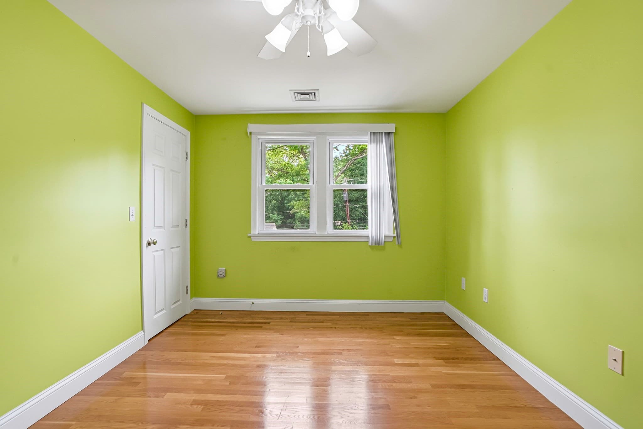 Single Family Residence at 57 Lanewood Ave, Framingham MA 01701, Framingham, photo 37 of 42