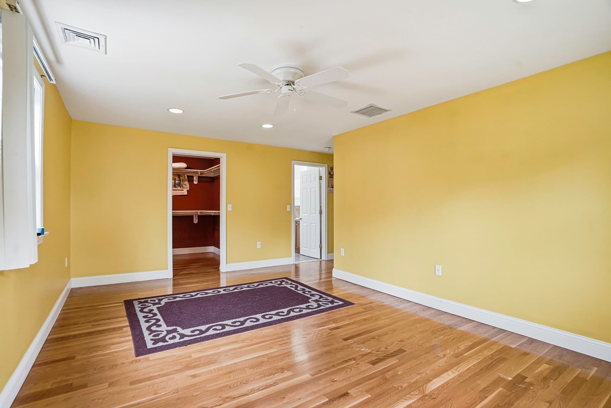 Single Family Residence at 57 Lanewood Ave, Framingham MA 01701, Framingham, photo 15 of 42