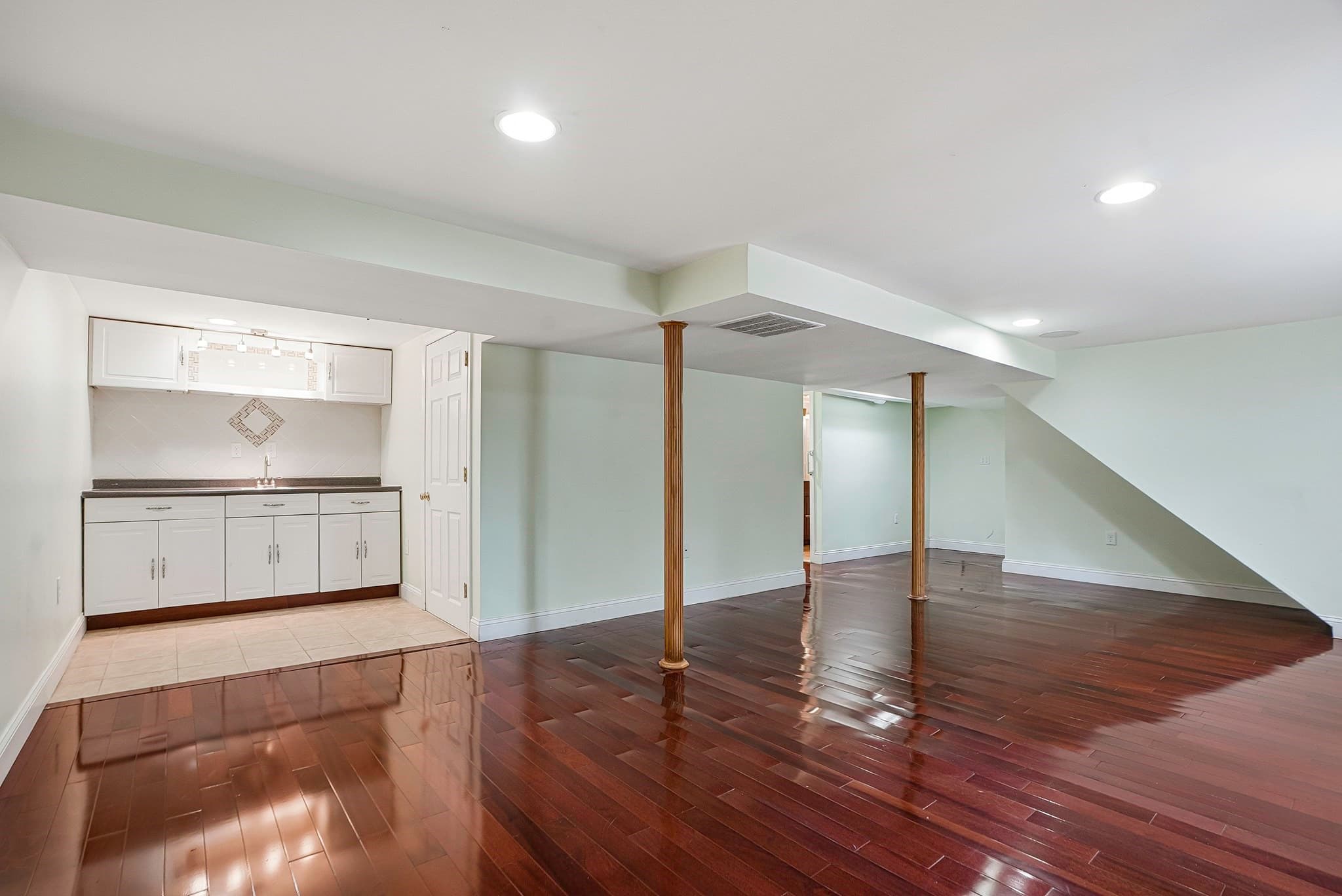 Single Family Residence at 57 Lanewood Ave, Framingham MA 01701, Framingham, photo 35 of 42