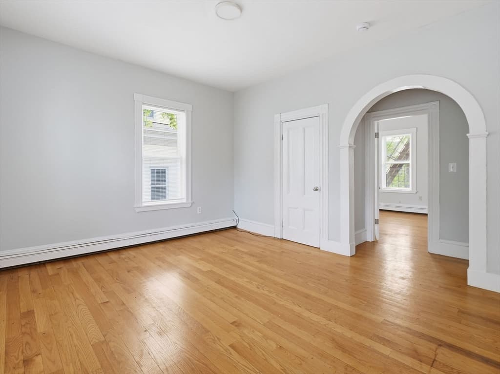 3 Family at 7 Corbet Street, Boston MA 02124, Boston, photo 2 of 37