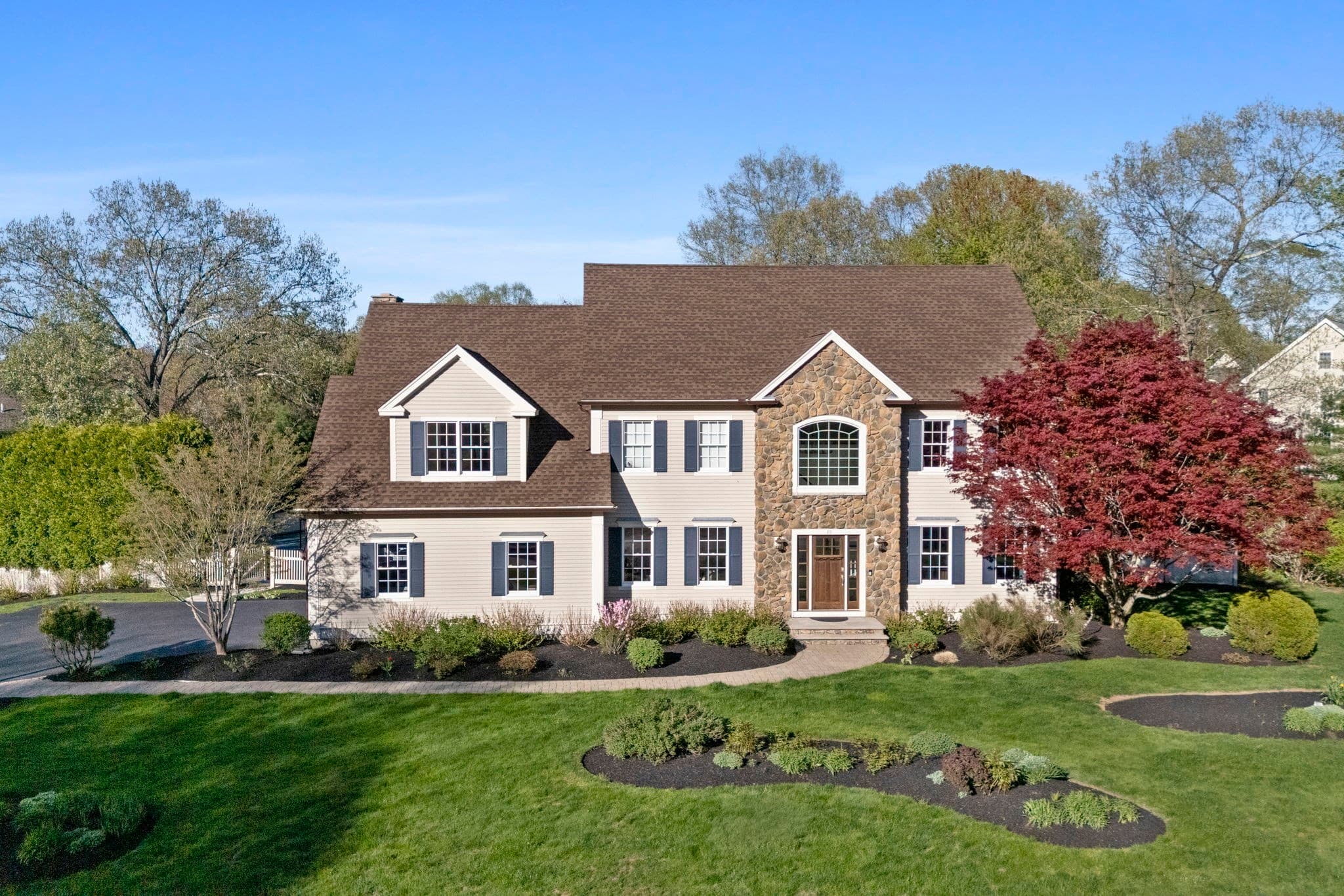 Single Family Residence at 19 High Ridge Rd, Topsfield MA 01983, Topsfield, photo 3 of 42