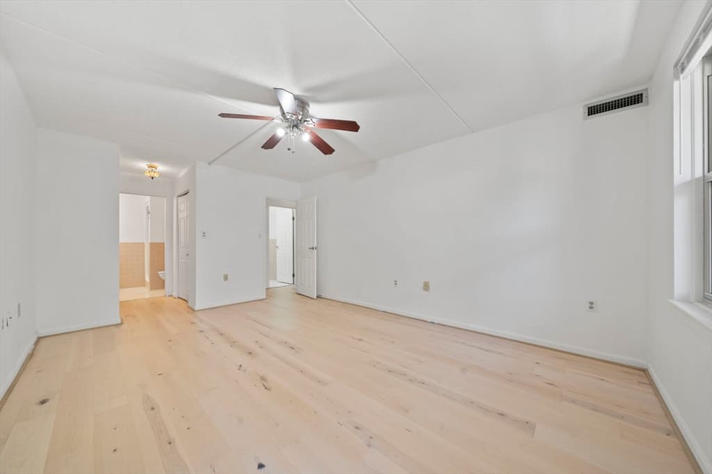 155 George Washington Blvd # 205, Hull MA 02045 photo 9