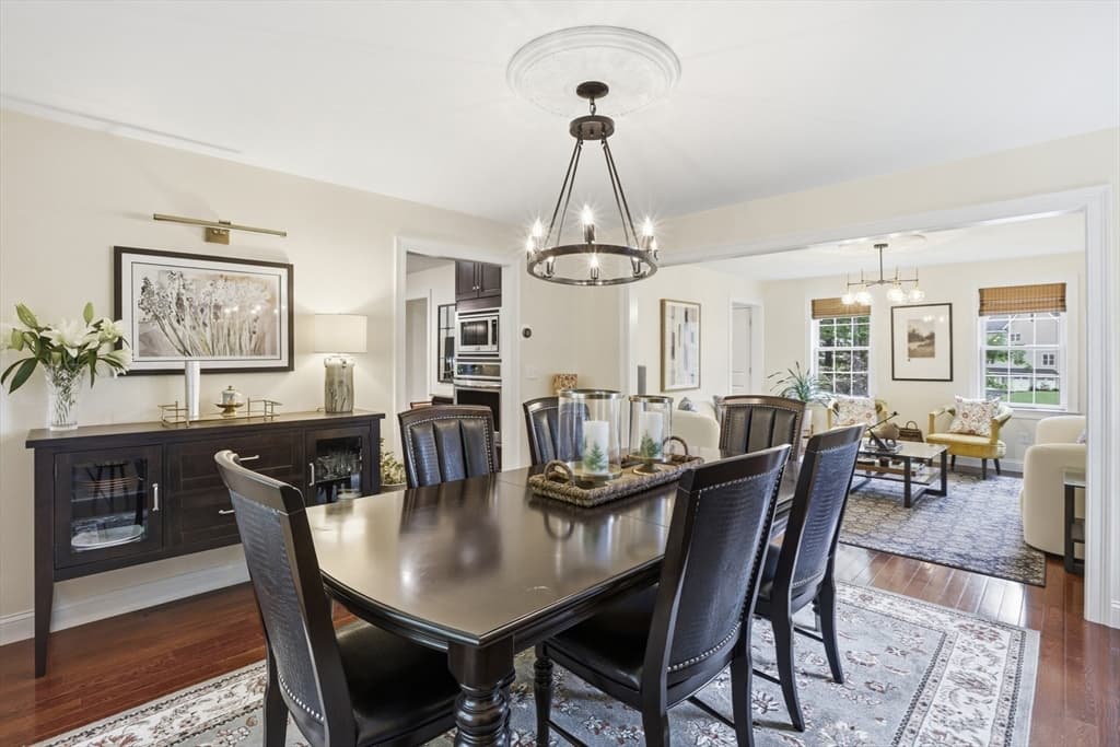 Single Family Residence at 4 Murray Hill Circle, Wilmington MA 01887, Wilmington, photo 4 of 42