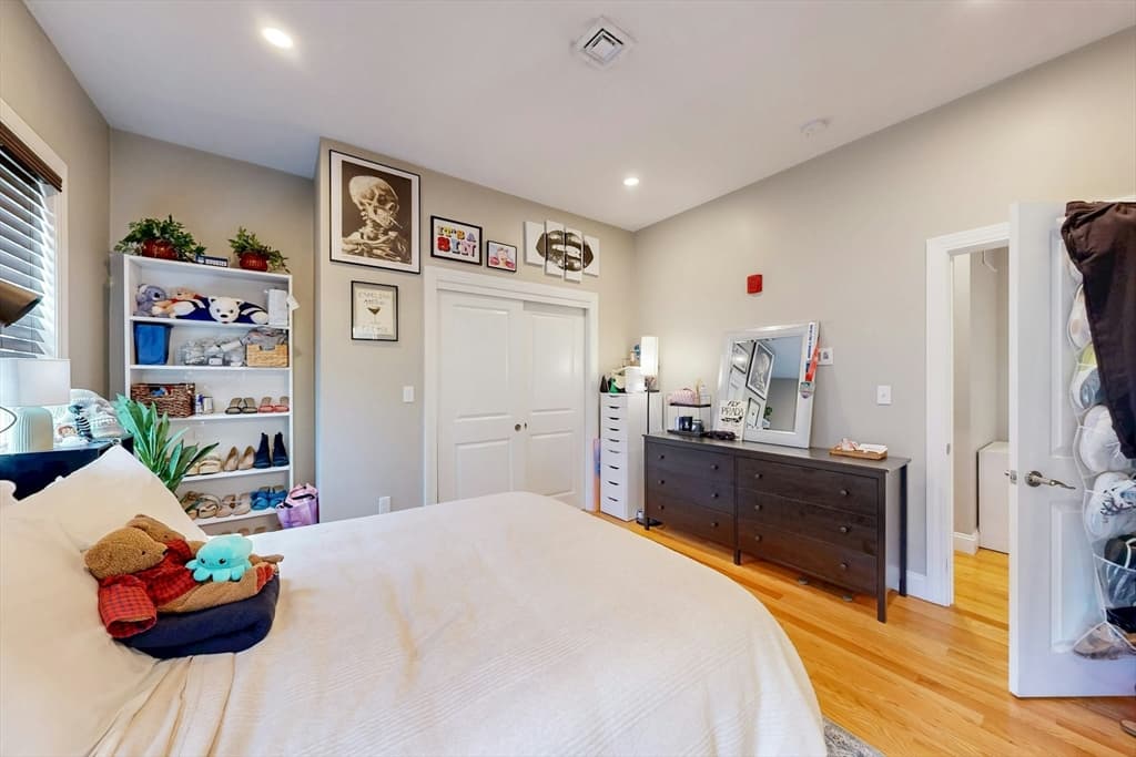 Condominium at 27 Thornley St # 2, Boston MA 02125, photo 21 of 31