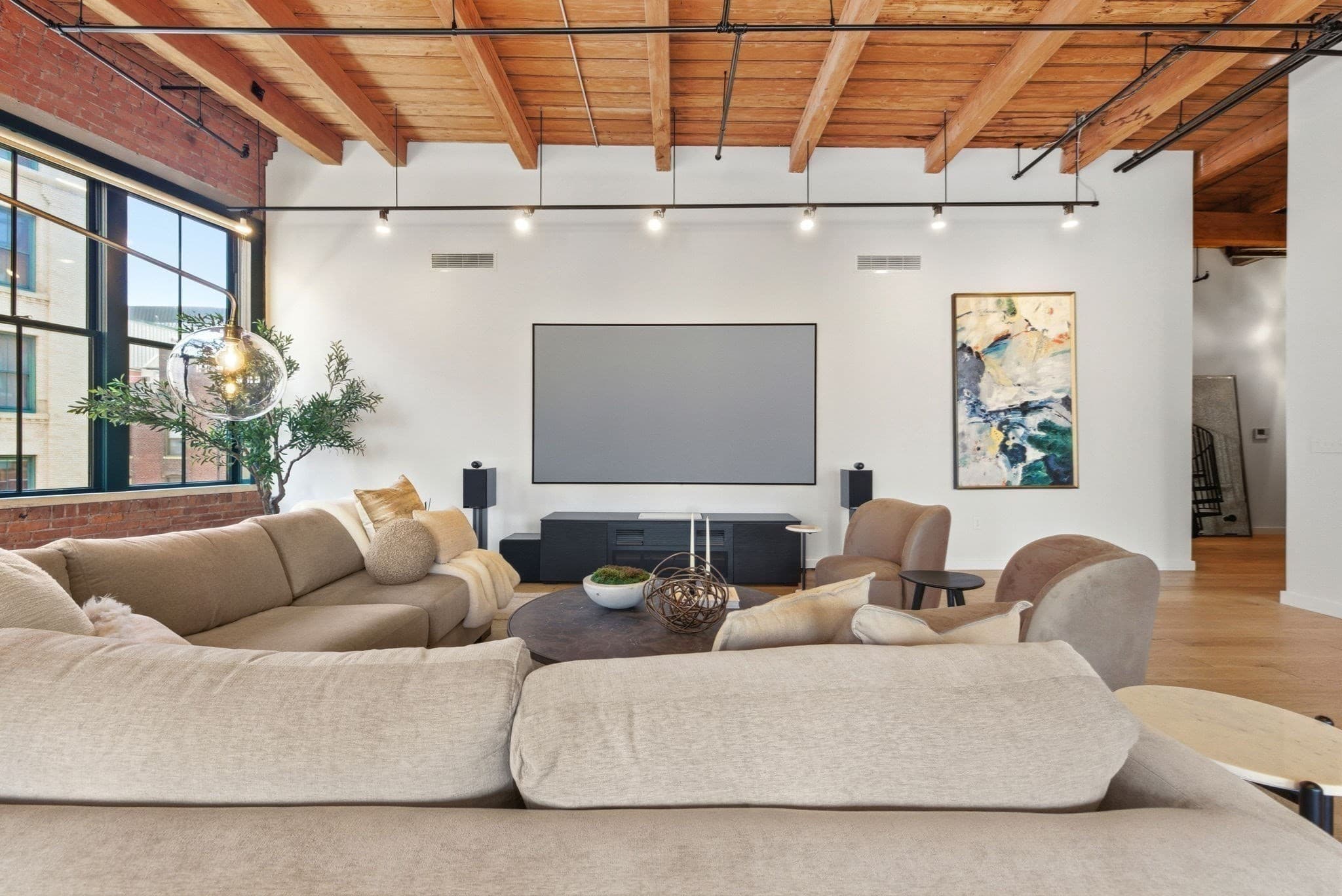 Condominium at 49 Melcher St, Boston MA 02210, photo 6 of 35