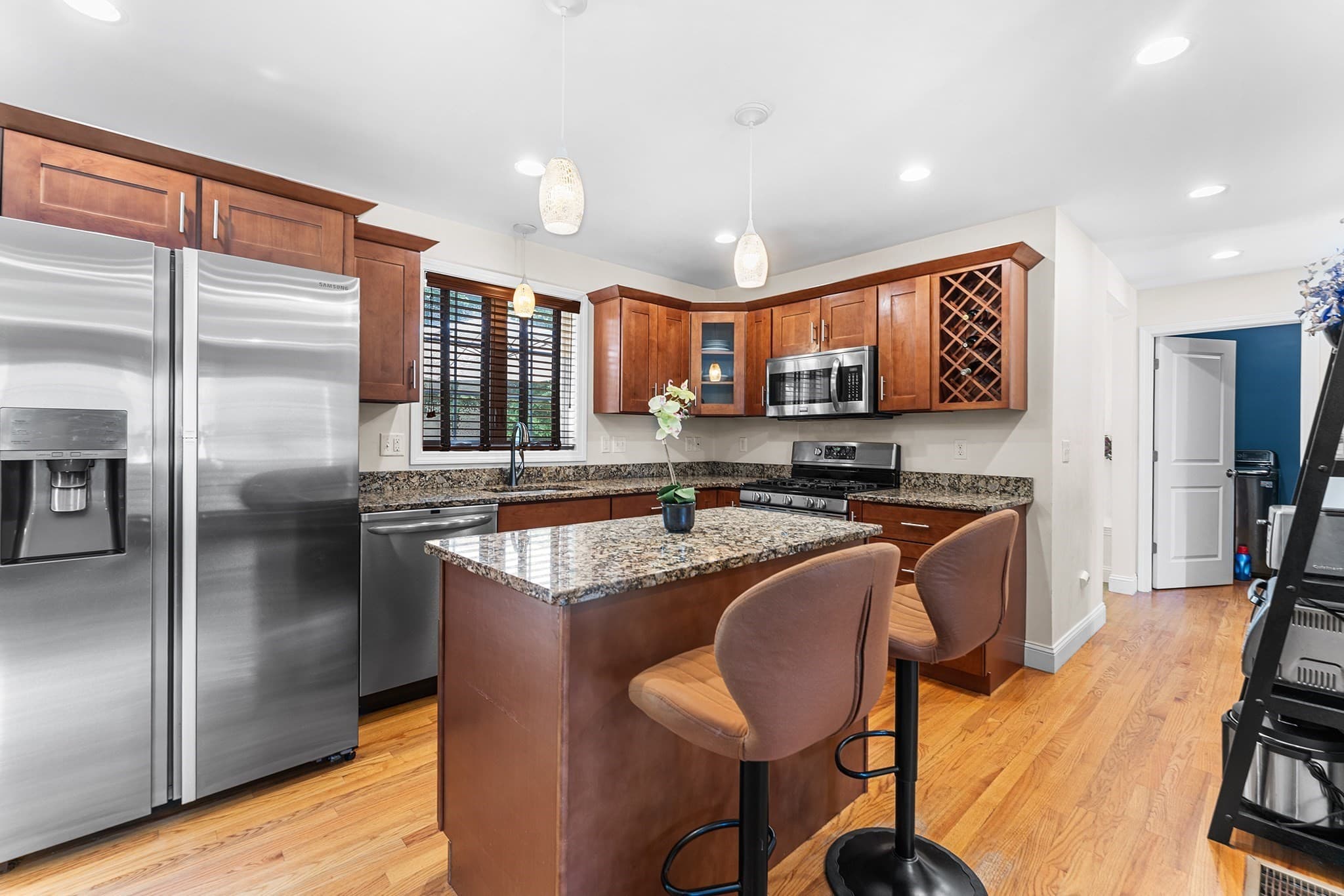 Single Family Residence at 95 Prospect Ter, Brockton MA 02301, Brockton, photo 8 of 35