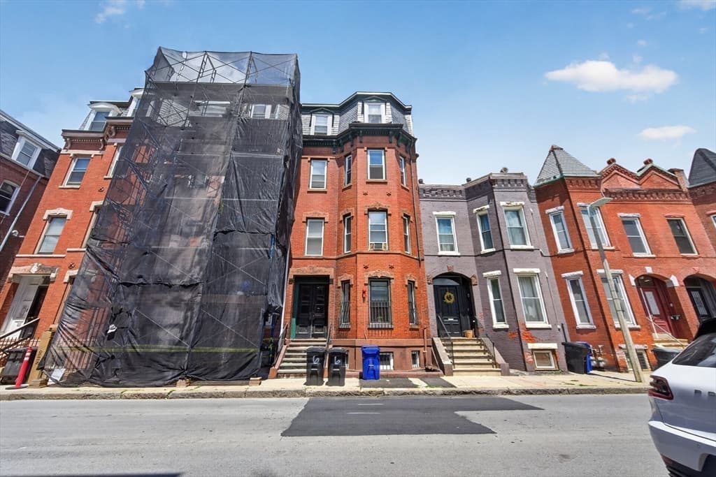 5+ Family - 5+ Units Up/Down at 6 Moreland Street, Boston MA 02119, photo 14 of 18