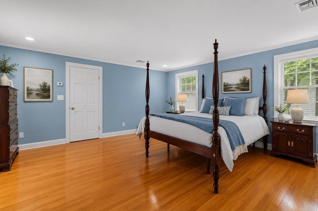 Single Family Residence at 22 Tanglewood Road, Wellesley MA 02481, photo 17 of 30